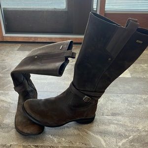 Merrell waterproof tall leather boots. Size 9.